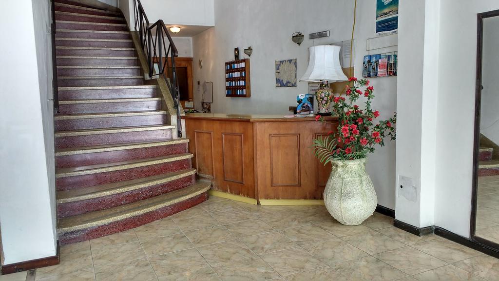 Hotel Lyon Μαρ ντελ Πλάτα Εξωτερικό φωτογραφία